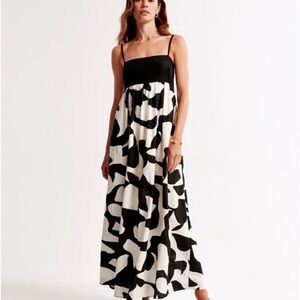 Black & White Abercrombie and Fitch Printed Maxi Dress
